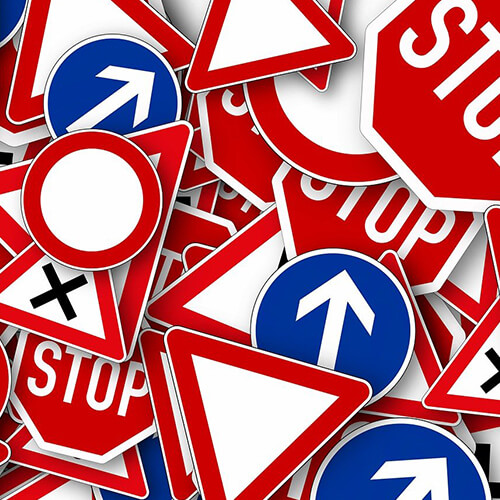 Verkehrsschilder_Verkehrszeichen_Verkehrstechnik